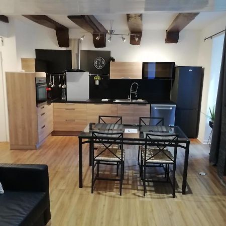 Charmant Appartement Plein Centre Auray Eksteriør billede