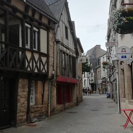 Charmant Appartement Plein Centre Auray Eksteriør billede